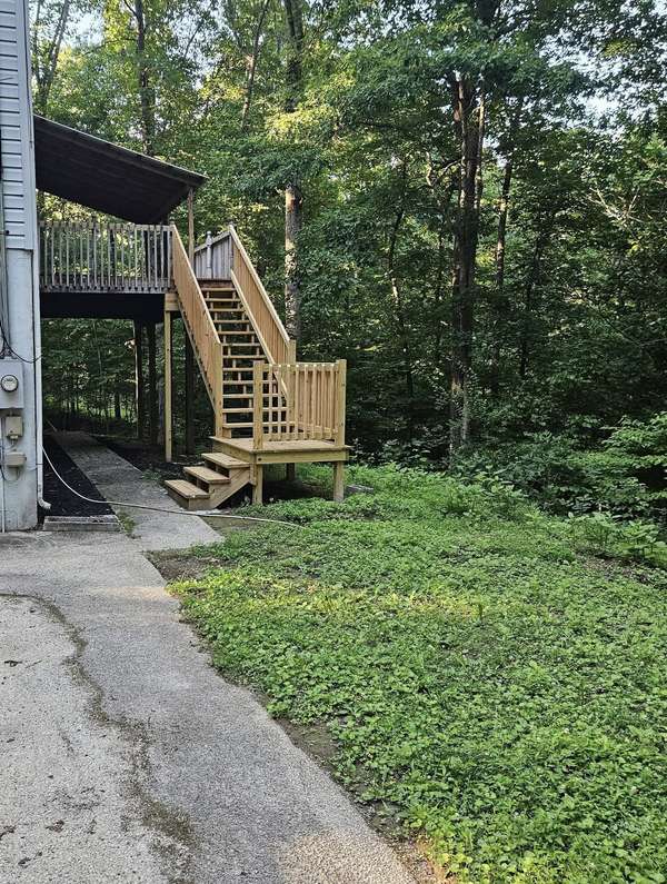 1040 Overlook Trl, Kingston Springs, TN 37082