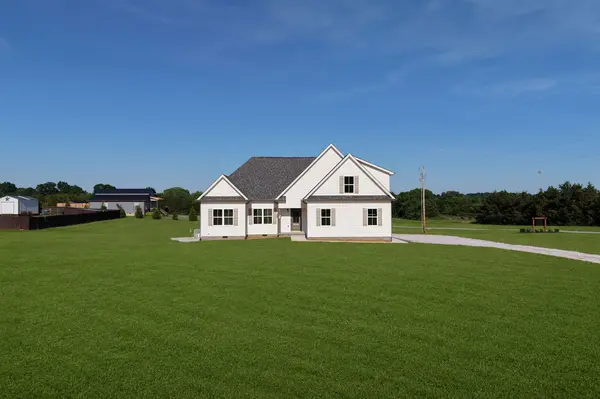 292 Gregory Mill Rd, Shelbyville, TN 37160