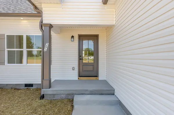 292 Gregory Mill Rd, Shelbyville, TN 37160