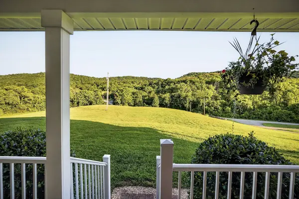 4045 Lower Helton Rd, Alexandria, TN 37012