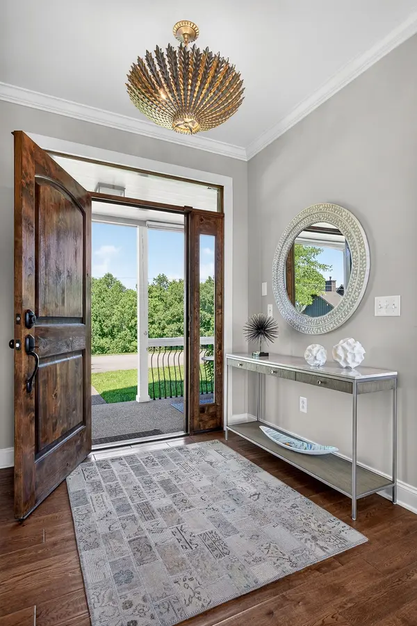 425 Opal Point Dr, Smithville, TN 37166