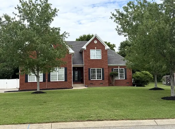 1115 Kacie Dr,  Pleasant View,  TN 37146
