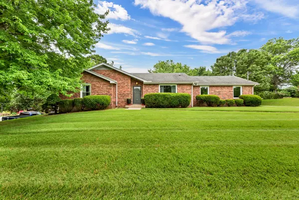 3056 Williamsburg Rd, Clarksville, TN 37043