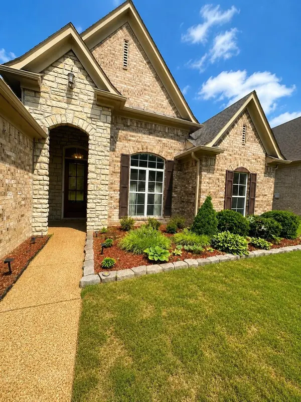 1611 SUTTON MEADOW LN, Cordova, TN 38016
