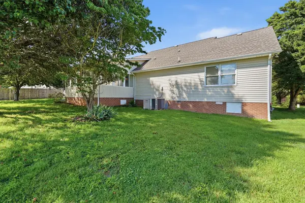 2649 Preakness Dr, Cookeville, TN 38506