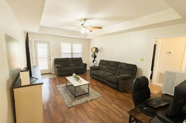 1255 Silver Star Dr, Clarksville, TN 37042