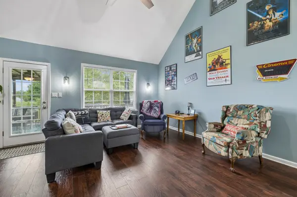 3127 Clydesdale Dr, Clarksville, TN 37043