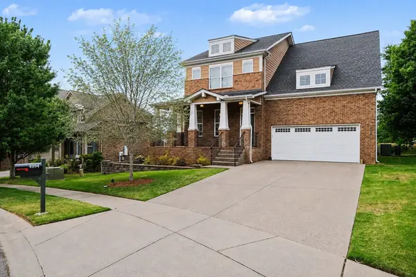 4994 Maxwell Landing Dr, Nolensville, TN 37135