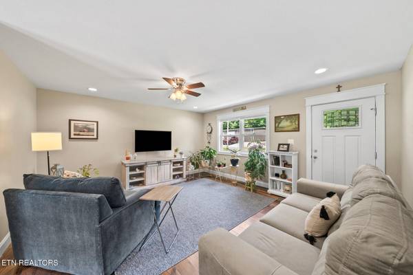 156 Pace Ave, Crossville, TN 38555