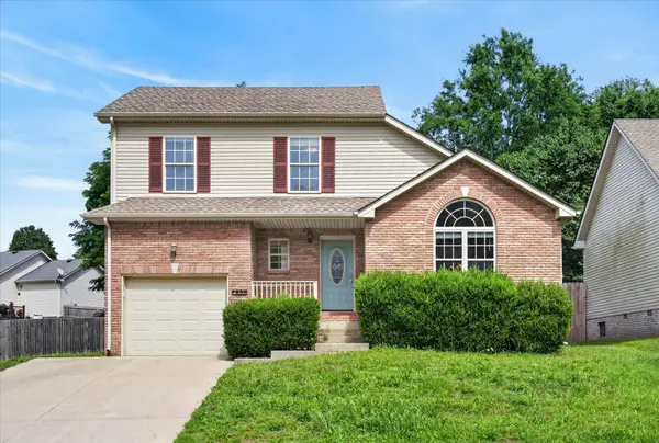 661 Deer Ridge Dr, Clarksville, TN 37042