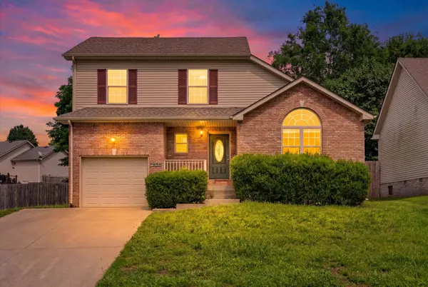 661 Deer Ridge Dr, Clarksville, TN 37042
