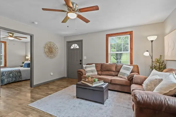 3743 Highway 100, Centerville, TN 37033