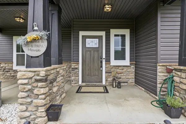 5676 Highway 48, Cunningham, TN 37052