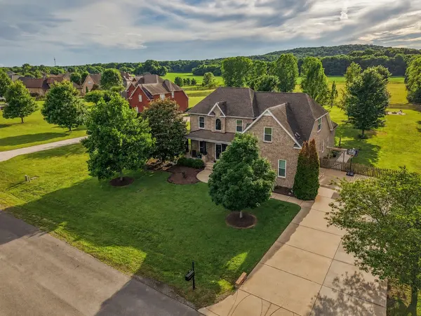 802 Galileo Dr, Rockvale, TN 37153