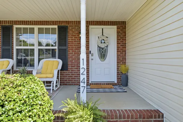 1247 Viewmont Dr, Clarksville, TN 37040
