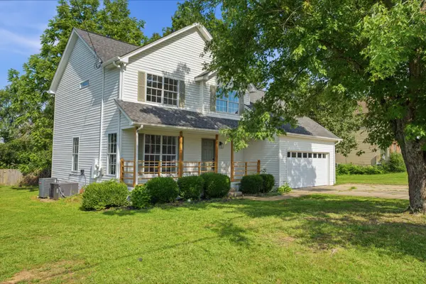 701 Rocky Ridge Cir, La Vergne, TN 37086