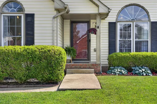 472 Bamburg Dr, Clarksville, TN 37040
