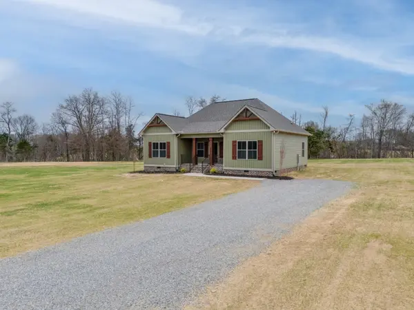 4945 Bill Baggett Rd, Cedar Hill, TN 37032