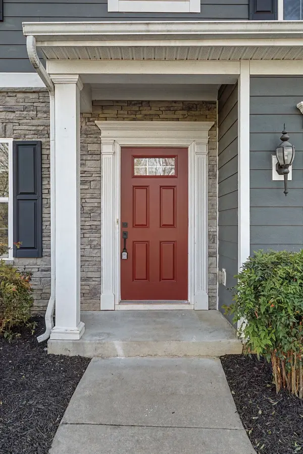 2815 Leatherwood Dr, Murfreesboro, TN 37128