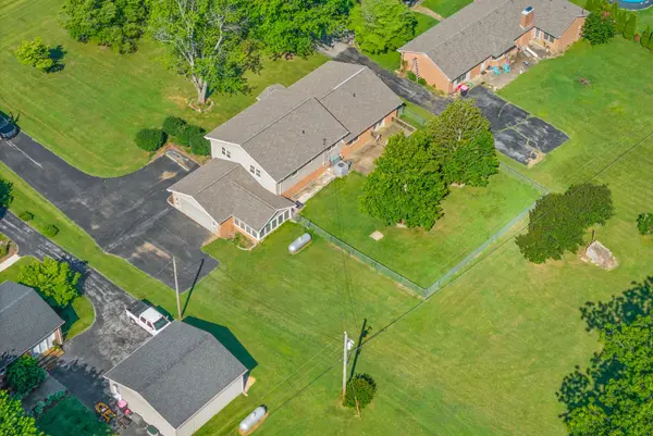 346 W Nashville St, Pembroke, KY 42266