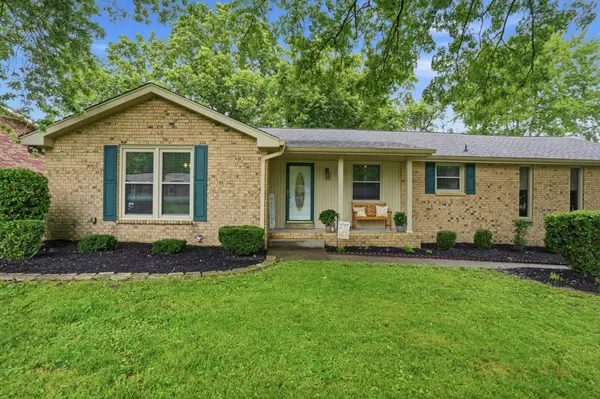 107 Charleston Dr, Goodlettsville, TN 37072