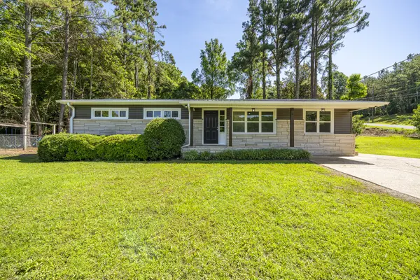 429 Hurricane Meadows Dr, Waynesboro, TN 38485
