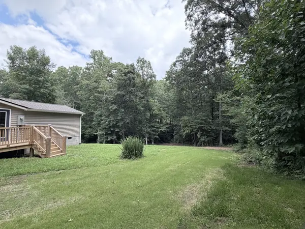 374 N Bluff Cir, Monteagle, TN 37356