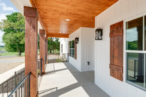 4961 Bill Baggett Rd, Cedar Hill, TN 37032