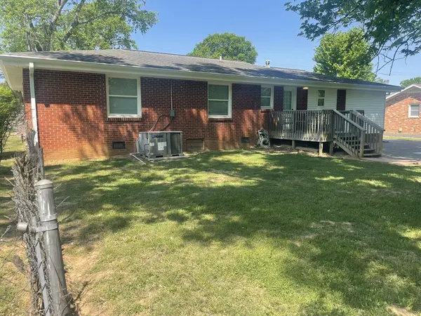 205 Winwood Dr, Lebanon, TN 37087