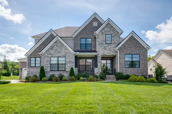 1053 Annecy Pkwy, Nolensville, TN 37135