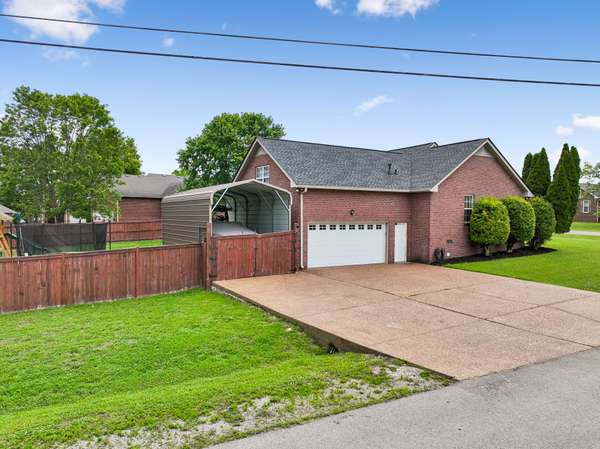 400 Neighborly Ct, Lebanon, TN 37087