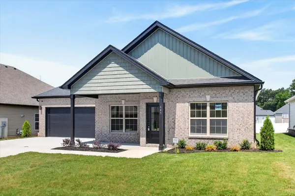 645 Woodrush Dr, Clarksville, TN 37040