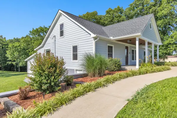2418 Old Clarksville Pike, Ashland City, TN 37015