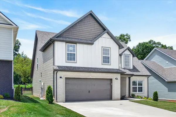 1018 Vendue Ave, Clarksville, TN 37042