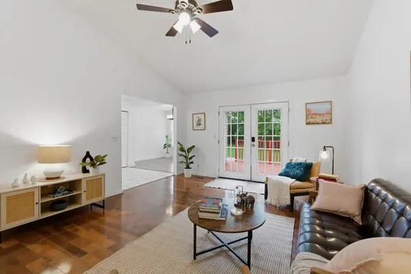 3617 Donna Kay Dr, Nashville, TN 37211