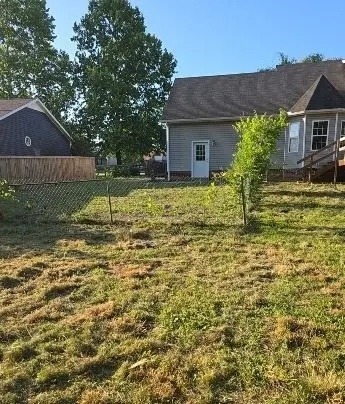 215 Warren Cir, Shelbyville, TN 37160