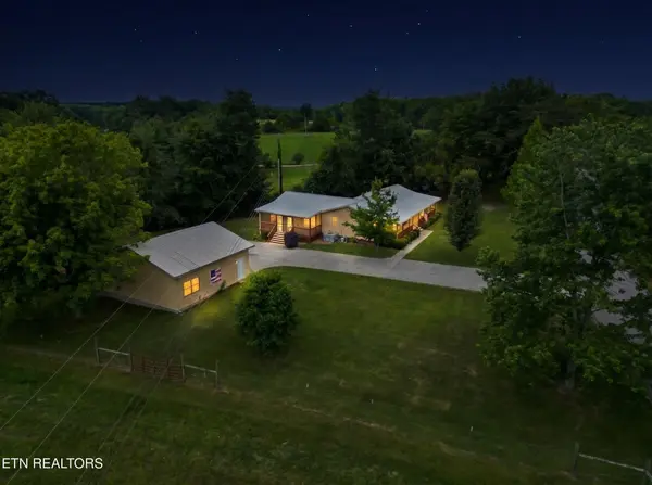 1459 Old Elmore Rd, Crossville, TN 38571
