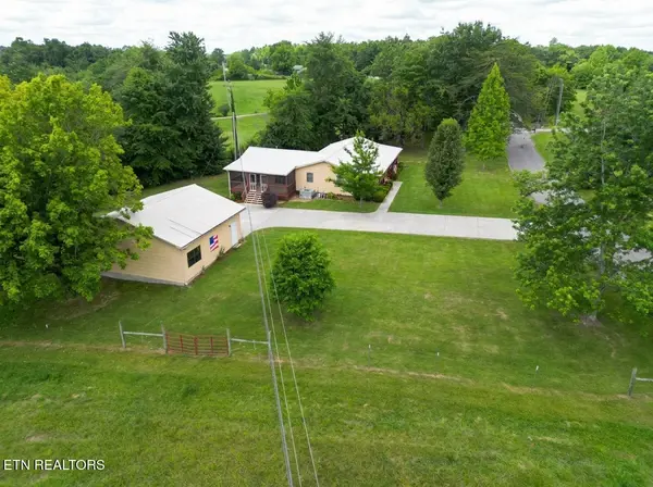 1459 Old Elmore Rd, Crossville, TN 38571