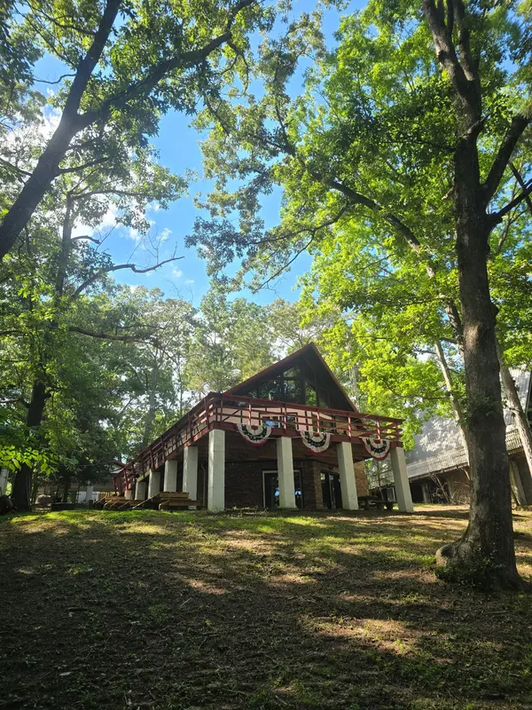 330 Russwood Dr, Springville, TN 38256