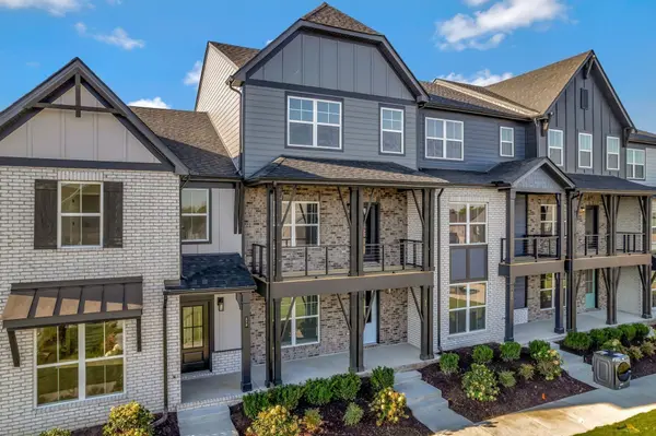 510 Mantes Aly, Hendersonville, TN 37075