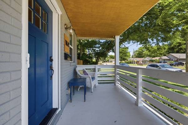 1621 14th Ave #N, Nashville, TN 37208