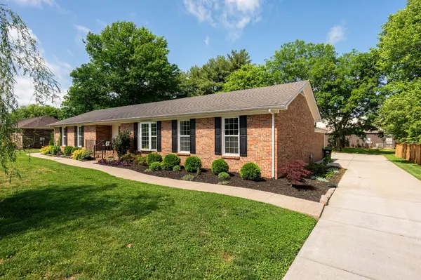 2607 Regency Park Dr, Murfreesboro, TN 37129