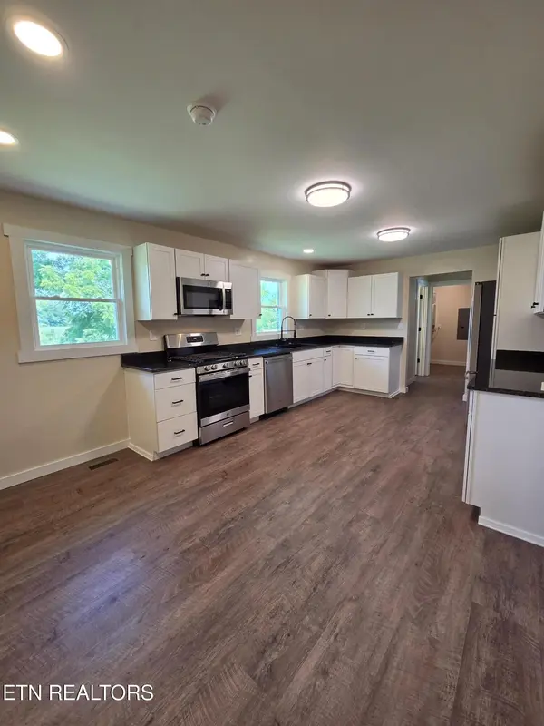 220 Harden Rd, Sparta, TN 38583