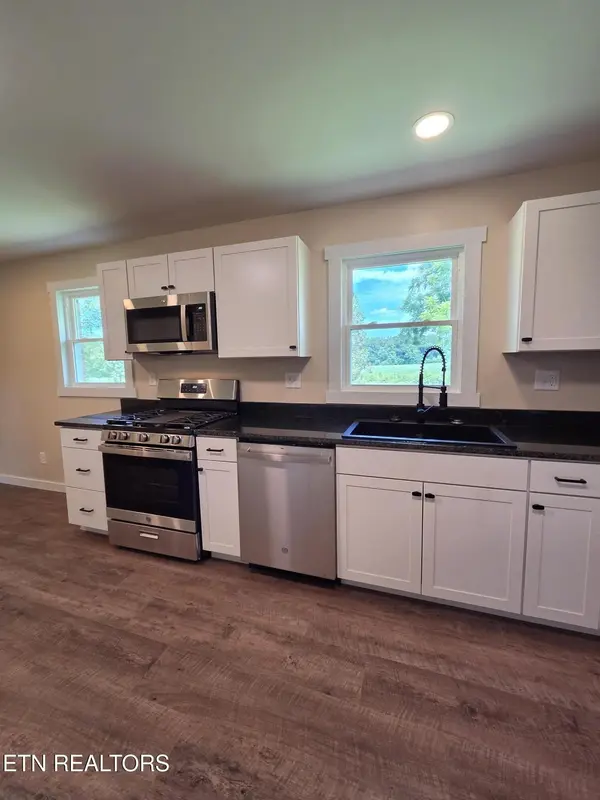 220 Harden Rd, Sparta, TN 38583