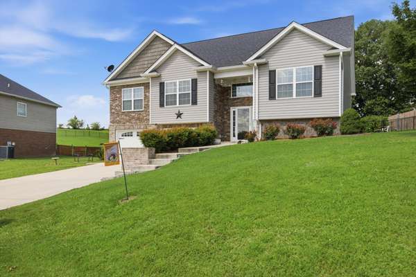7064 Brady Drive, Harrison, TN 37341