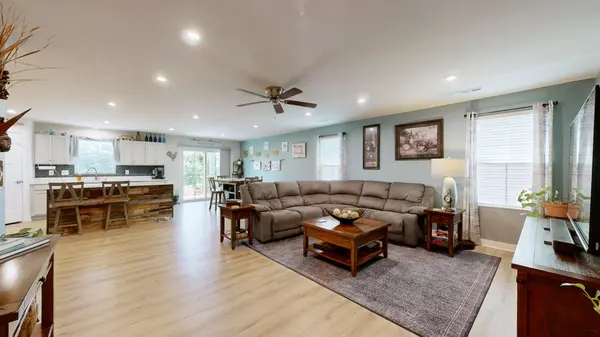 188 Carothers Way, White House, TN 37188