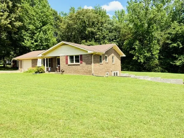 278 Jacqueline Cir, Camden, TN 38320