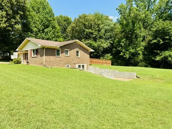 278 Jacqueline Cir, Camden, TN 38320