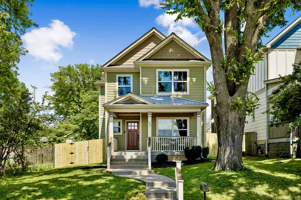 706 47th Ave #N, Nashville, TN 37209
