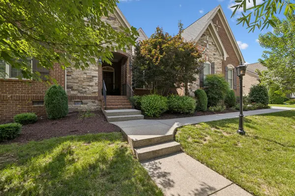 1326 Cottingham Dr, Franklin, TN 37067